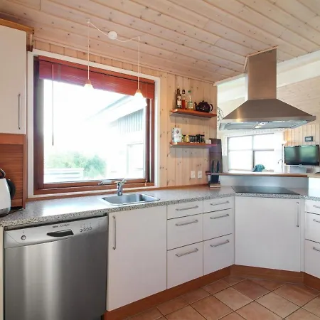 Alia - 250m From The Sea In Nw Jutland By Interhome Casa de Férias Hjørring
